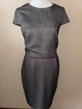 H&M High-Waist Herringbone fitted dress- Gray